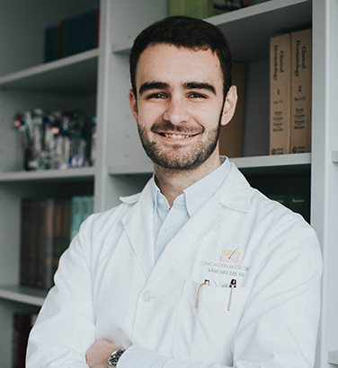 DR. ÁNGEL FERNÁNDEZ